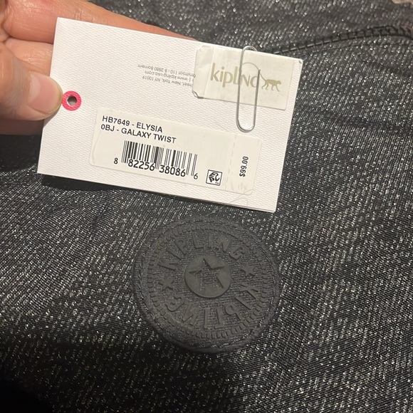 Kipling - Picture 5 of 8